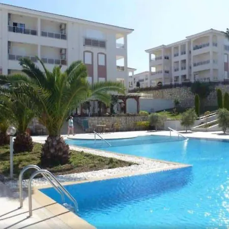 アパート Inviting -4 Bed In Ilica Is Very *