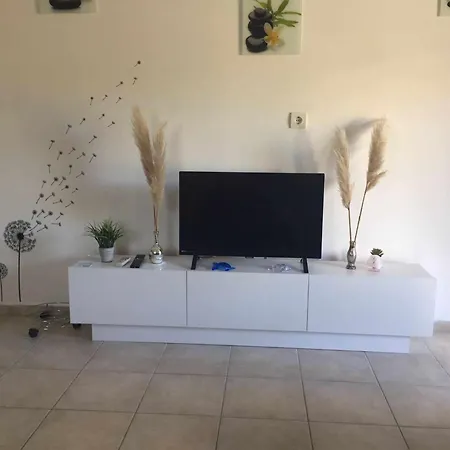 Inviting -4 Bed In Ilica Is Very Sekikoy